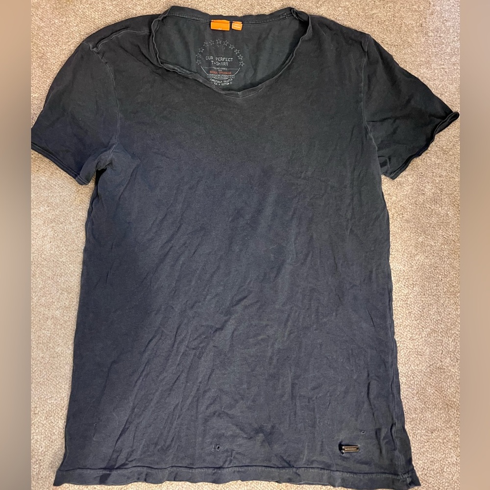 Hugo Boss T-shirt. Faded color style. Size medium